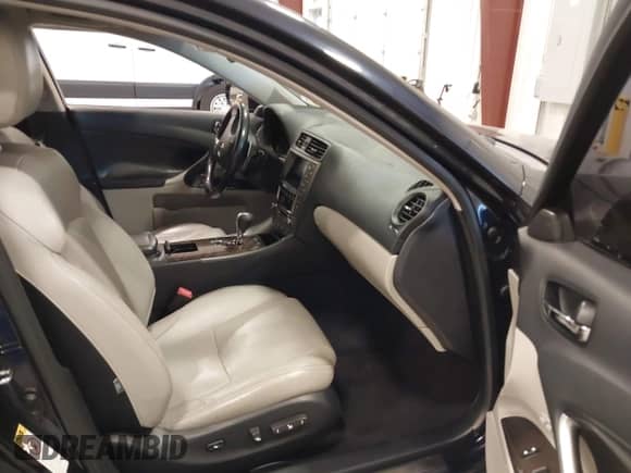 2009 Lexus IS 250 с VIN JTHCK262895031992, выставлен на аукционе IAAI как лот 43503663 с пробегом 230 214 миль миль и . История ставок и продаж доступна на DreamBid. Изображение 5.
