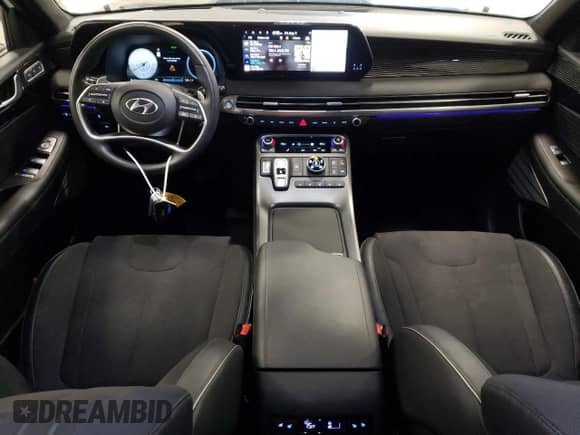 2024 Hyundai Palisade Calligraphy с VIN KM8R7DGE4RU681440, выставлен на аукционе Copart как лот 66773114 с пробегом 12 106 миль миль и Списание • Salvage title. История ставок и продаж доступна на DreamBid. Изображение 8.