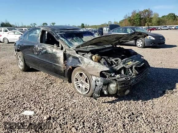 2005 Volvo S60 с VIN YV1RS592452477779, выставлен на аукционе Copart как лот 82005425 с пробегом 108 734 миль миль и Списание • Salvage title. История ставок и продаж доступна на DreamBid. Изображение 13.