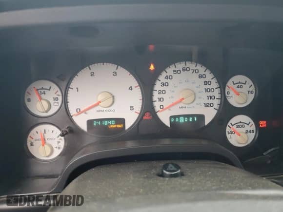 2004 Dodge 3500 SLT with VIN 3D7MU48C84G105257, listed as a Copart auction lot 43276615 with 241,840 mi miles and Salvage title. Bid and sale history available at DreamBid. Image 9.