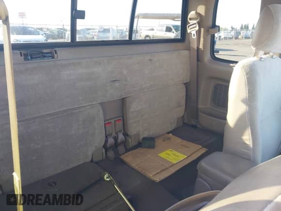 2001 Toyota Tacoma с VIN 5TEWN72N11Z822496, выставлен на аукционе IAAI как лот 43409848 с пробегом Не указан миль и . История ставок и продаж доступна на DreamBid. Изображение 8.