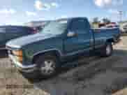 1998 GMC Sierra 1500 z VIN 1GTEC14M1WZ510653, wystawiony jako Copart lot #46268765 z przebiegiem 177 385 mil mil oraz Szkoda całkowita • Salvage title. Historia ofert i sprzedaży dostępna na DreamBid. Obrazek 1.
