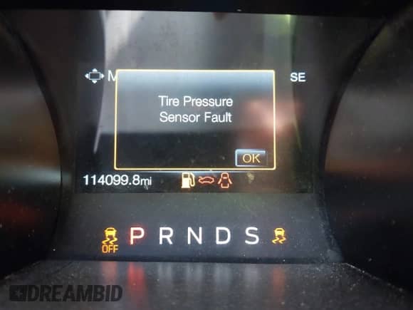 2018 Ford Mustang EcoBoost Premium with VIN 1FATP8UH3J5142795, listed as a IAAI auction lot 43218380 with 114,099 mi miles and . Bid and sale history available at DreamBid. Image 15.