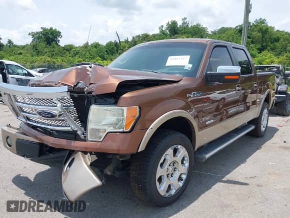 2011 Ford F-150 XLT z VIN 1FTFW1ET0BFC17808, wystawiony jako IAAI lot #42403787 z przebiegiem 155 693 mil mil oraz . Historia ofert i sprzedaży dostępna na DreamBid. Obrazek 2.