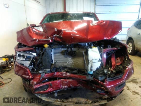 2021 Ram 1500 Laramie z VIN 1C6SRFJT0MN590694, wystawiony jako IAAI lot #38916627 z przebiegiem 69 718 mil mil oraz . Historia ofert i sprzedaży dostępna na DreamBid. Obrazek 6.