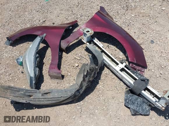 2013 Honda Accord EX-L z VIN 1HGCR2F83DA121697, wystawiony jako IAAI lot #42668606 z przebiegiem 122 289 mil mil oraz . Historia ofert i sprzedaży dostępna na DreamBid. Obrazek 12.