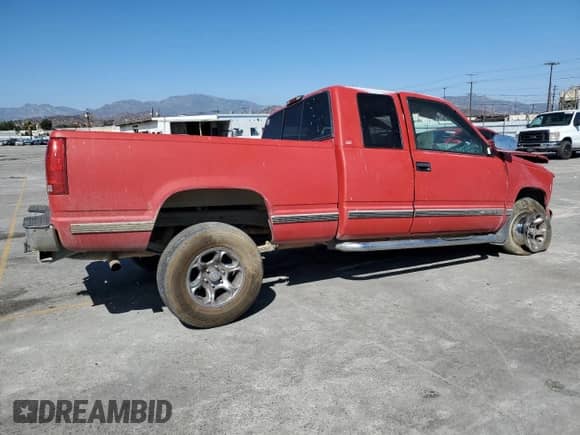 1994 Chevrolet Silverado 2500 с VIN 2GCFK29KXR1311165, выставлен на аукционе Copart как лот 63323395 с пробегом 203 177 миль миль и Списание • Salvage title. История ставок и продаж доступна на DreamBid. Изображение 3.