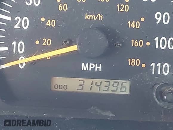 2002 Toyota Tundra SR5 с VIN 5TBRN34122S313900, выставлен на аукционе IAAI как лот 43481700 с пробегом 314 396 миль миль и . История ставок и продаж доступна на DreamBid. Изображение 7.