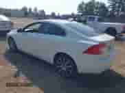2014 Volvo S60 T6 with VIN YV1902FH3E2274346, listed as a IAAI auction lot 43229130 with 168,321 mi miles and . Bid and sale history available at DreamBid. Image 3.