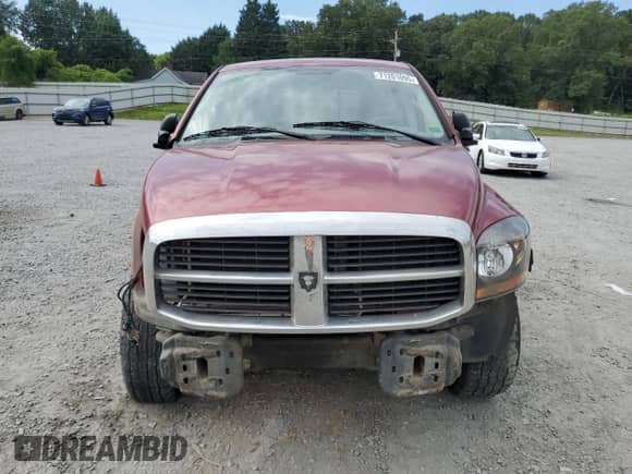 2006 Dodge 1500 SLT with VIN 1D7HU16206J244472, listed as a Copart auction lot 71201095 with 201,673 mi miles and Salvage title. Bid and sale history available at DreamBid. Image 5.