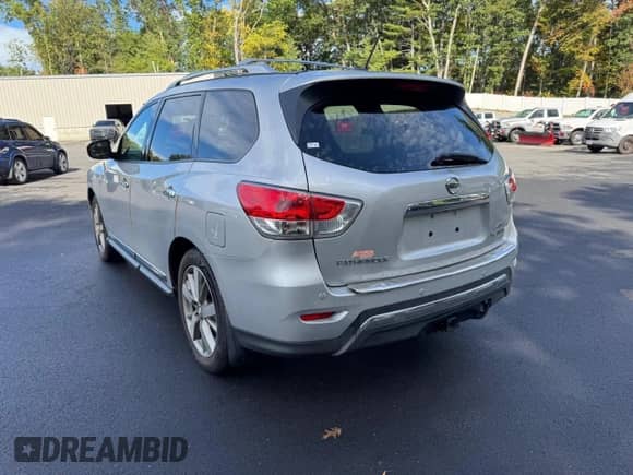 2015 Nissan Pathfinder SL с VIN 5N1AR2MM6FC714687, выставлен на аукционе Copart как лот 84728915 с пробегом 183 811 миль миль и Чистый • Clean title. История ставок и продаж доступна на DreamBid. Изображение 2.