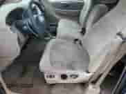 2000 Ford F-150 XL z VIN 1FTRX17L2YNA44461, wystawiony jako Copart lot #84027265 z przebiegiem Nie podano mil oraz Czysty tytuł • Clean title. Historia ofert i sprzedaży dostępna na DreamBid. Obrazek 7.