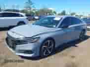 2022 Honda Accord Sport z VIN 1HGCV2F33NA016255, wystawiony jako IAAI lot #43075139 z przebiegiem 10 547 mil mil oraz . Historia ofert i sprzedaży dostępna na DreamBid. Obrazek 2.