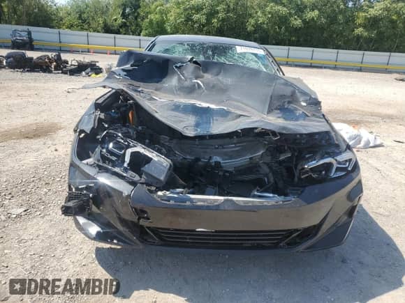 2023 BMW 3 Series 330i z VIN 3MW69FF00P8D23360, wystawiony jako Copart lot #71979715 z przebiegiem Nie podano mil oraz Szkoda całkowita • Salvage title. Historia ofert i sprzedaży dostępna na DreamBid. Obrazek 5.