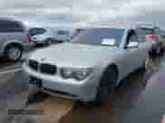 2003 BMW 7 Series 745i z VIN WBAGL63403DP68207, wystawiony jako IAAI lot #42992261 z przebiegiem 104 703 mil mil oraz . Historia ofert i sprzedaży dostępna na DreamBid. Obrazek 2.