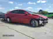 2019 Hyundai Elantra SEL z VIN KMHD84LF3KU879101, wystawiony jako Copart lot #81496825 z przebiegiem 94 172 mil mil oraz Czysty tytuł • Clean title. Historia ofert i sprzedaży dostępna na DreamBid. Obrazek 4.
