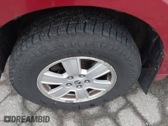 2008 Mercury Mariner with VIN 4M2CU91118KJ10501, listed as a IAAI auction lot 42459842 with Not provided miles and . Bid and sale history available at DreamBid. Image 12.