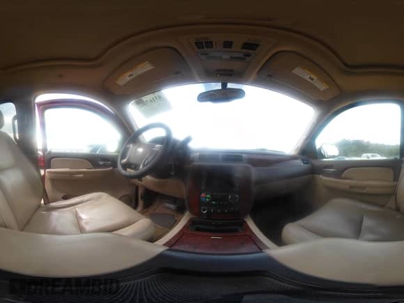 2009 Chevrolet Tahoe LTZ с VIN 1GNFK33049R132583, выставлен на аукционе IAAI как лот 43167001 с пробегом 266 629 миль миль и . История ставок и продаж доступна на DreamBid. Изображение 20.