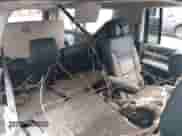 2019 Chevrolet Suburban LT с VIN 1GNSKHKC8KR256448, выставлен на аукционе IAAI как лот 42721384 с пробегом Не указан миль и . История ставок и продаж доступна на DreamBid. Изображение 8.
