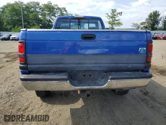 1996 Dodge 2500 with VIN 1B7KF26Z5TJ116592, listed as a Copart auction lot 61669014 with 178,635 mi miles and Salvage title. Bid and sale history available at DreamBid. Image 6.