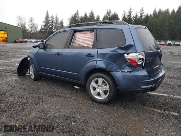 2012 Subaru Forester X с VIN JF2SHABCXCG435927, выставлен на аукционе Copart как лот 43772725 с пробегом Не указан миль и Списание • Salvage title. История ставок и продаж доступна на DreamBid. Изображение 2.