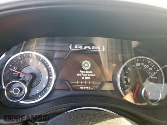 2022 Ram 1500 Big Horn with VIN 1C6SRFFT3NN396557, listed as a Copart auction lot 66817225 with 43,706 mi miles and Salvage title. Bid and sale history available at DreamBid. Image 9.