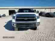 2017 Toyota Tundra Limited с VIN 5TFHW5F13HX635280, выставлен на аукционе Copart как лот 70340705 с пробегом 178 416 миль миль и Списание • Salvage title. История ставок и продаж доступна на DreamBid. Изображение 13.