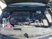 2020 Toyota Camry Hybrid XLE z VIN 4T1F31AK4LU526096, wystawiony jako IAAI lot #42213926 z przebiegiem 102 881 mil mil oraz . Historia ofert i sprzedaży dostępna na DreamBid. Obrazek 10.