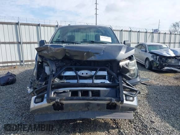 2017 Ford F-150 XL z VIN 1FTEX1E85HFA14667, wystawiony jako IAAI lot #41786053 z przebiegiem 145 788 mil mil oraz . Historia ofert i sprzedaży dostępna na DreamBid. Obrazek 12.