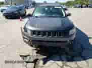 2019 Jeep Compass Trailhawk с VIN 3C4NJDDB1KT766623, выставлен на аукционе Copart как лот 70786875 с пробегом 82 223 миль миль и Списание • Salvage title. История ставок и продаж доступна на DreamBid. Изображение 14.