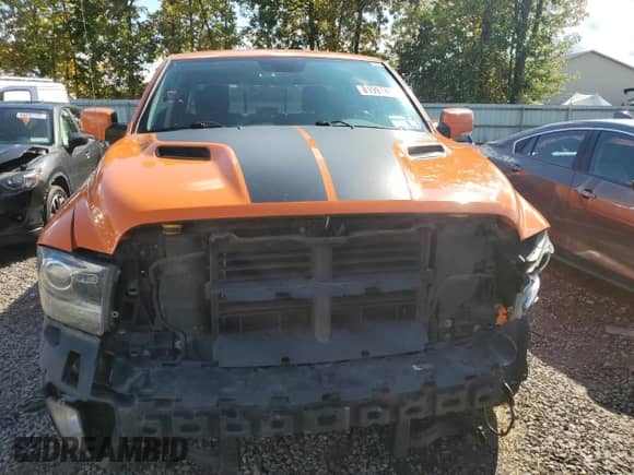 2017 Ram 1500 Sport z VIN 1C6RR7MTXHS586109, wystawiony jako Copart lot #81597485 z przebiegiem 142 443 mil mil oraz Szkoda całkowita • Salvage title. Historia ofert i sprzedaży dostępna na DreamBid. Obrazek 5.