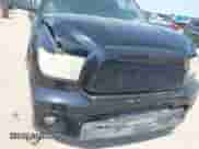 2007 Toyota Tundra Limited z VIN 5TBRV58107S450170, wystawiony jako IAAI lot #43183865 z przebiegiem 226 561 mil mil oraz . Historia ofert i sprzedaży dostępna na DreamBid. Obrazek 6.