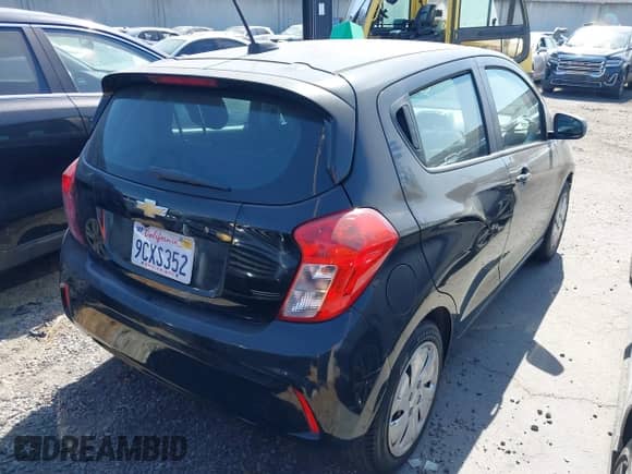 2017 Chevrolet Spark LS с VIN KL8CB6SA1HC752874, выставлен на аукционе IAAI как лот 43348025 с пробегом 126 202 миль миль и . История ставок и продаж доступна на DreamBid. Изображение 4.