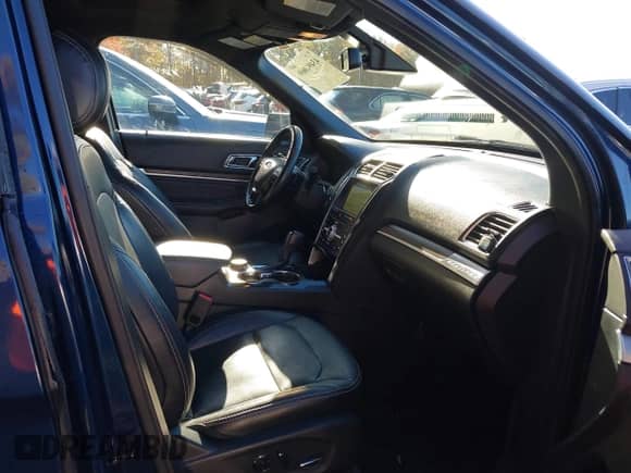 2017 Ford Explorer Limited z VIN 1FM5K8F86HGD80147, wystawiony jako IAAI lot #43491069 z przebiegiem 47 148 mil mil oraz . Historia ofert i sprzedaży dostępna na DreamBid. Obrazek 5.