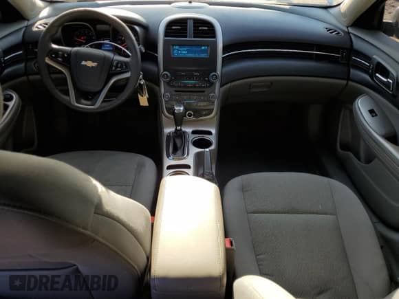 2016 Chevrolet Malibu LS с VIN 1G11A5SA5GF114922, выставлен на аукционе Copart как лот 84820865 с пробегом 51 044 миль миль и Списание • Salvage title. История ставок и продаж доступна на DreamBid. Изображение 8.