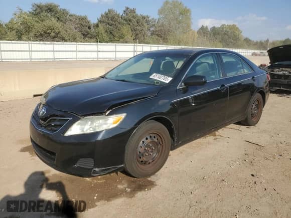 2010 Toyota Camry LE с VIN 4T4BF3EK5AR087148, выставлен на аукционе Copart как лот 85102705 с пробегом 142 240 миль миль и Списание • Salvage title. История ставок и продаж доступна на DreamBid. Изображение 1.