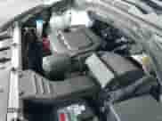 2018 Hyundai Santa Fe 2.4L z VIN 5XYZT3LB5JG516329, wystawiony jako IAAI lot #43392532 z przebiegiem 94 128 mil mil oraz . Historia ofert i sprzedaży dostępna na DreamBid. Obrazek 19.