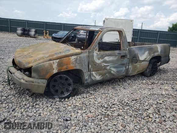 2006 Chevrolet Silverado 1500 Work Truck с VIN 3GCEK14V46G184021, выставлен на аукционе Copart как лот 65233325 с пробегом Не указан миль и На запчасти • Non repairable. История ставок и продаж доступна на DreamBid. Изображение 1.