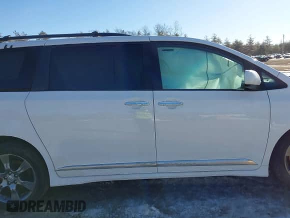 2016 Toyota Sienna SE with VIN 5TDXK3DC8GS744659, listed as a IAAI auction lot 41674298 with 99,107 mi miles and . Bid and sale history available at DreamBid. Image 13.