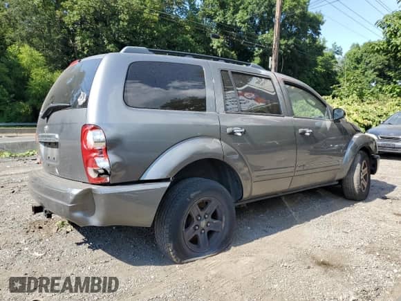 2006 Dodge Durango SLT with VIN 1D4HB48N96F183623, listed as a Copart auction lot 69988635 with 180,825 mi miles and Salvage title. Bid and sale history available at DreamBid. Image 3.