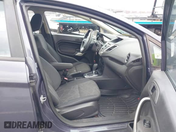 2012 Ford Fiesta SE с VIN 3FADP4BJ0CM155729, выставлен на аукционе IAAI как лот 41800447 с пробегом 90 091 миль миль и . История ставок и продаж доступна на DreamBid. Изображение 5.