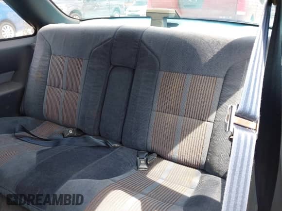 1988 Chevrolet Beretta с VIN 1G1LV11W0JE513477, выставлен на аукционе IAAI как лот 42756479 с пробегом 138 249 миль миль и . История ставок и продаж доступна на DreamBid. Изображение 8.