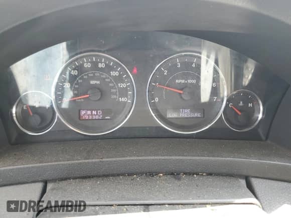 2009 Jeep Grand Cherokee Laredo with VIN 1J8GS48K19C507693, listed as a Copart auction lot 62155915 with 193,382 mi miles and Salvage title. Bid and sale history available at DreamBid. Image 9.