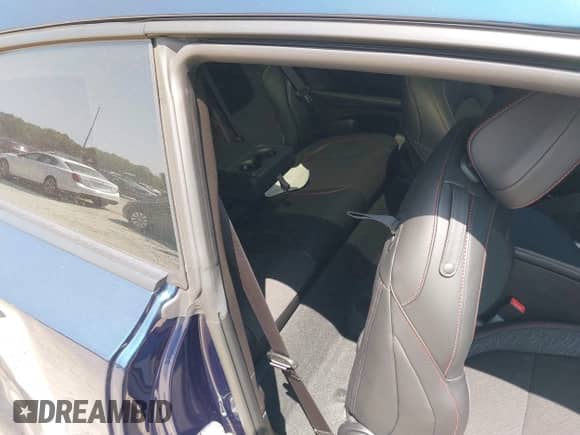 2025 Dodge Charger R/T с VIN 2C3CDBCKXSR565850, выставлен на аукционе IAAI как лот 42952860 с пробегом 1 404 миль миль и . История ставок и продаж доступна на DreamBid. Изображение 8.