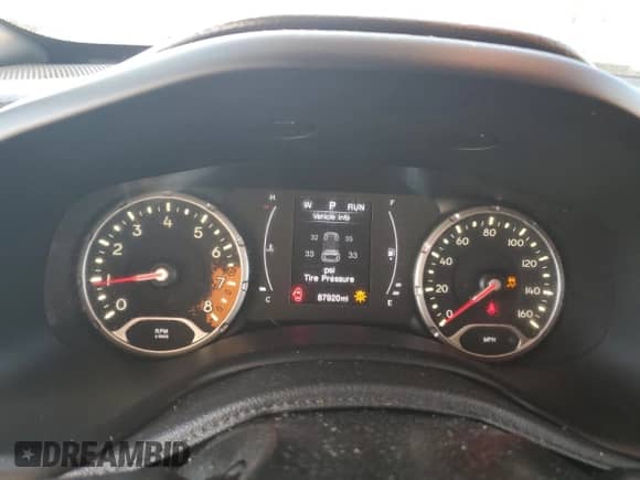 2018 Jeep Renegade Altitude with VIN ZACCJABB0JPJ10067, listed as a Copart auction lot 68039085 with 87,920 mi miles and Salvage title. Bid and sale history available at DreamBid. Image 9.