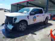 2023 Ford F-150 XL z VIN 1FTEW1EP7PFA98211, wystawiony jako IAAI lot #42625578 z przebiegiem 62 593 mil mil oraz . Historia ofert i sprzedaży dostępna na DreamBid. Obrazek 19.