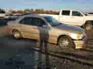 2000 Mercedes-Benz C 230/260/280/320 z VIN WDBHA29GXYA856258, wystawiony jako Copart lot #80350404 z przebiegiem 245 687 mil mil oraz Szkoda całkowita • Salvage title. Historia ofert i sprzedaży dostępna na DreamBid. Obrazek 4.