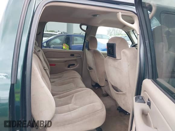 2005 GMC Sierra 1500 SLE с VIN 2GTEC13T451292207, выставлен на аукционе IAAI как лот 42099007 с пробегом 225 446 миль миль и . История ставок и продаж доступна на DreamBid. Изображение 8.