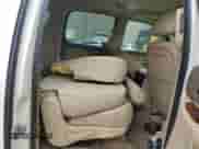 2010 Chevrolet Suburban LTZ z VIN 1GNUCKE06AR268777, wystawiony jako Copart lot #42553945 z przebiegiem Nie podano mil oraz Czysty tytuł • Clean title. Historia ofert i sprzedaży dostępna na DreamBid. Obrazek 11.