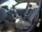 1999 Toyota Camry LE z VIN 4T1BG22KXXU445651, wystawiony jako Copart lot #80524465 z przebiegiem 217 074 mil mil oraz Szkoda całkowita • Salvage title. Historia ofert i sprzedaży dostępna na DreamBid. Obrazek 7.